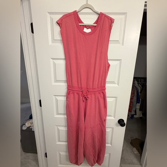 Free People Throw and Go Raspberry Pink Onesie Jumpsuit - Picture 3 of 6